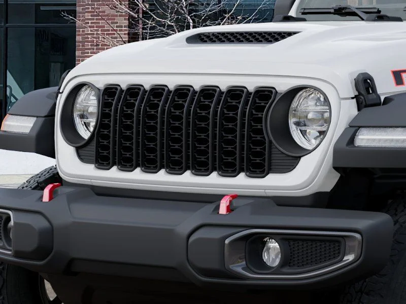 New 2026 Bright White Clear-Coat Exterior Paint Jeep Rubicon image 11