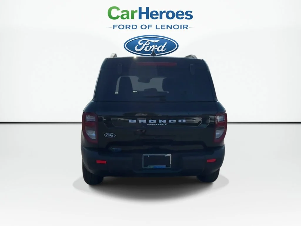 New 2026 Shadow Black Ford Outer Banks® image 7