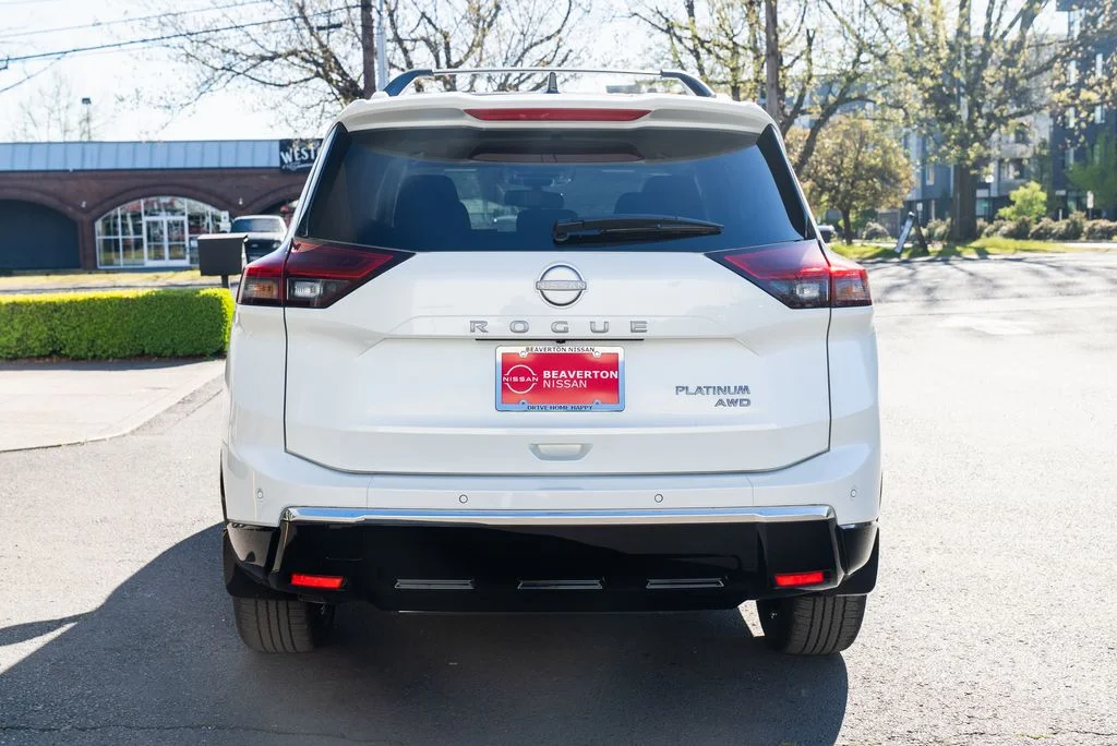 New 2026 Everest White Pearl TriCoat Nissan Platinum image 5