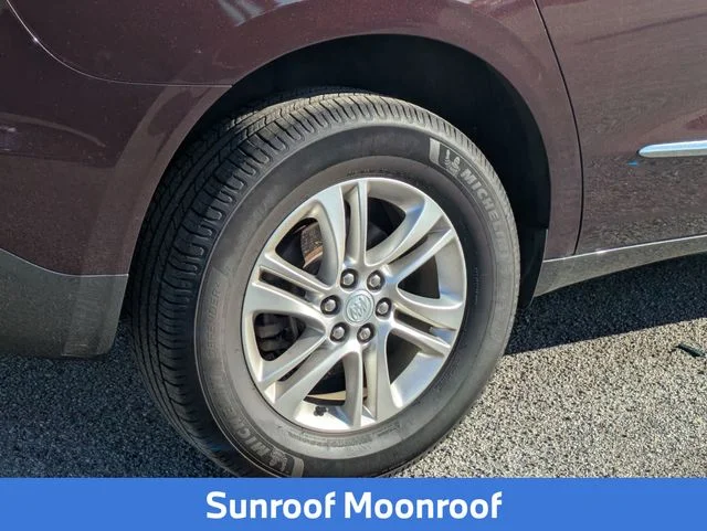 Used 2019 Red Buick Essence image 6