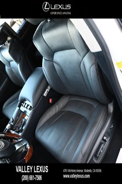 Used 2018 White Lexus 570 image 14