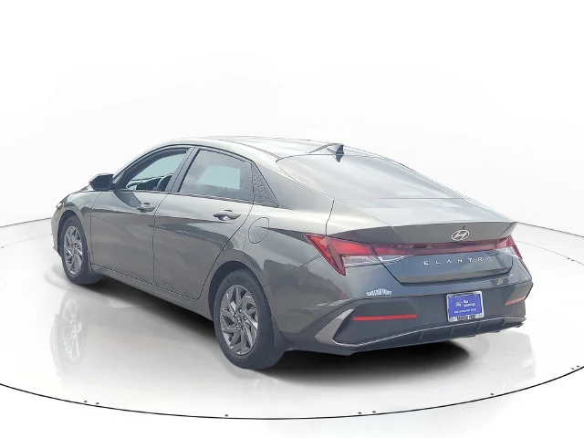 Certified Used 2024 Gray Hyundai SEL image 7