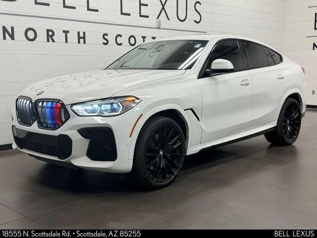 Used 2023 White BMW xDrive40i image 8