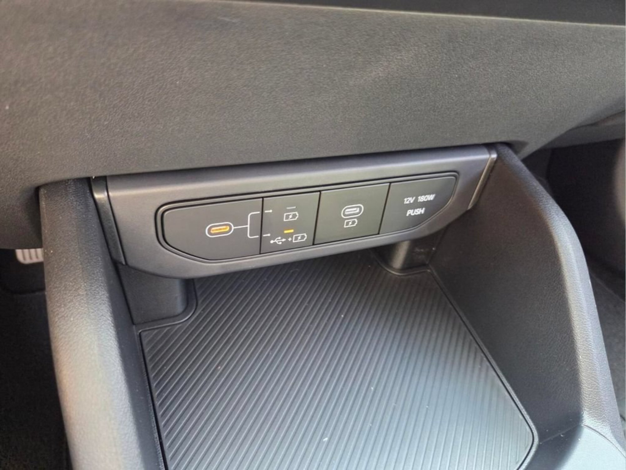 New 2026 Steel Gray Kia LXS image 19