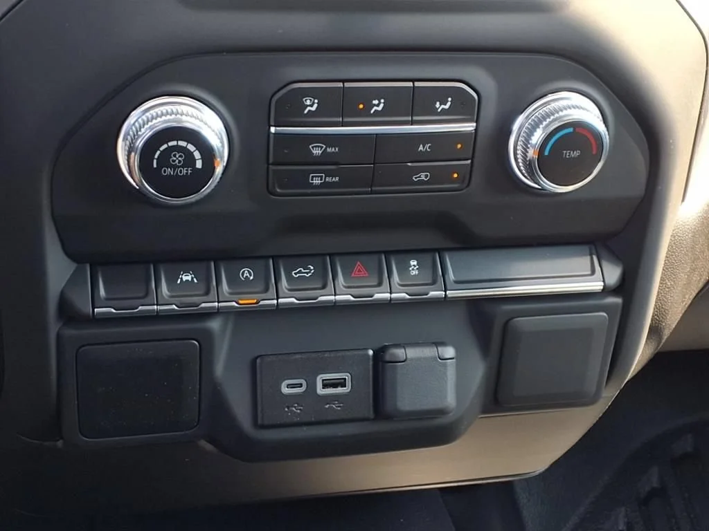 2025 GMC Sierra 1500 Pro - Photo 27