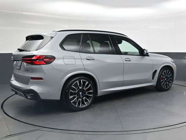 Used 2026 Gray BMW xDrive50e image 4