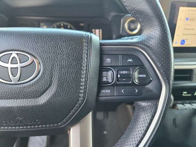 Used 2025  Toyota SR5 image 20