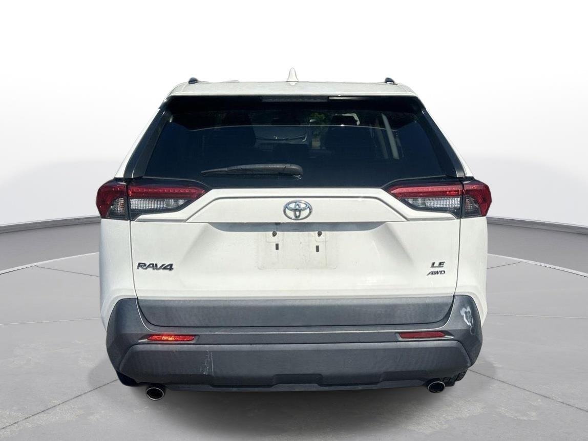Used 2019 Super White Toyota LE image 7