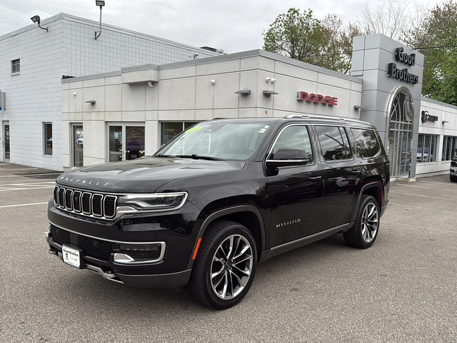 2022 Jeep Wagoneer Series III 4WD's photo