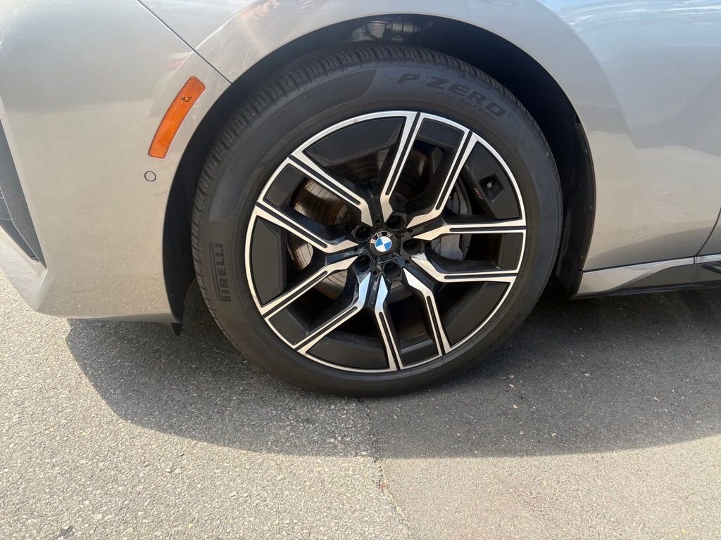 Used 2026 Oxide Grey Met BMW 740i xDrive image 7