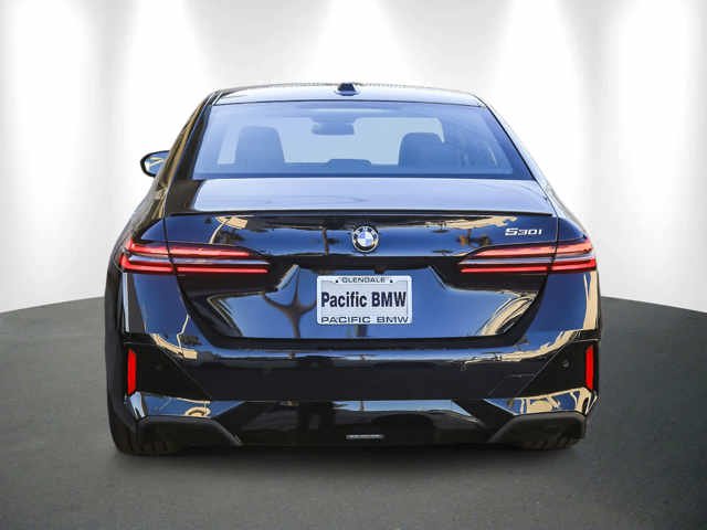 Used 2026 Carbon Black Metallic BMW 530i image 5