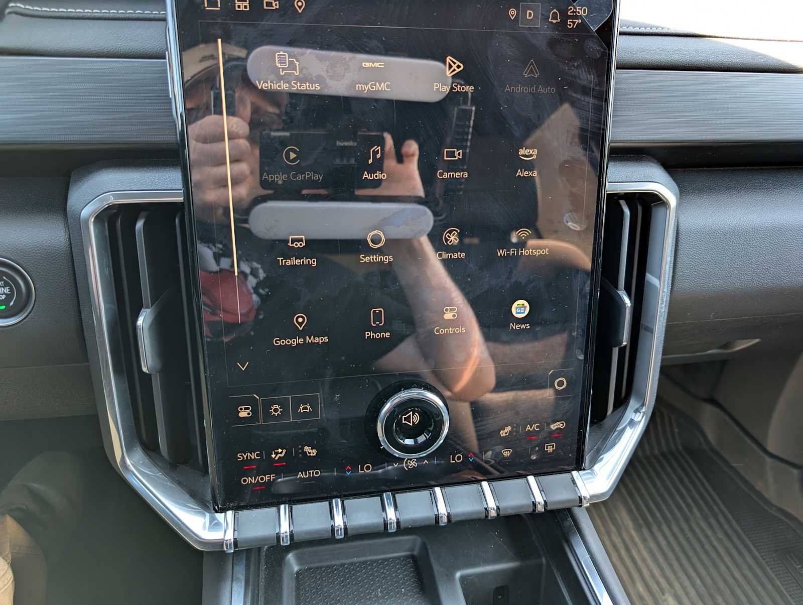 2025 GMC Acadia Elevation - Photo 19
