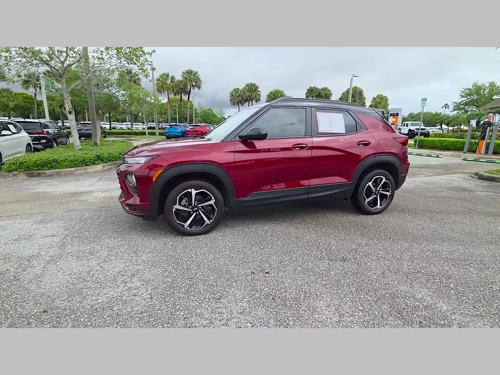 Used 2023 Crimson Metallic Chevrolet RS image 43