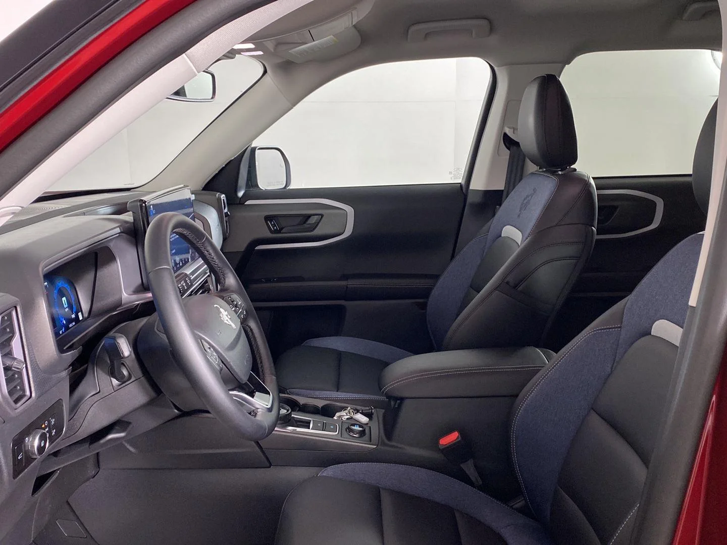 New 2025 Ruby Red Metallic Ford Outer Banks image 23