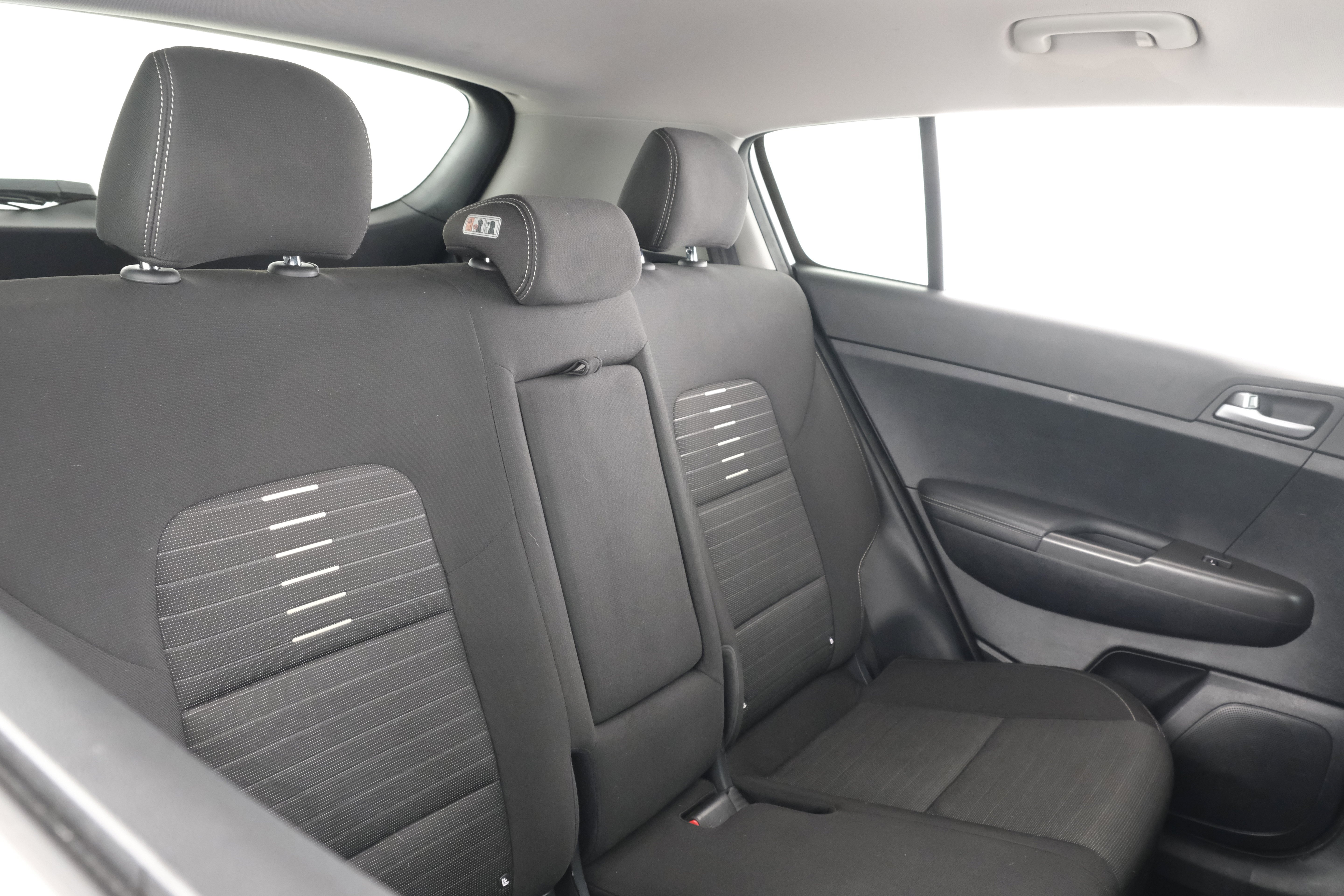 Used 2018 Clear White Kia LX image 37