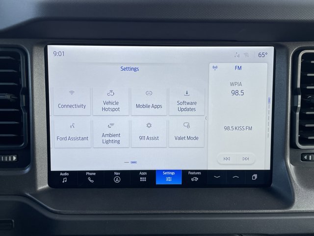 New 2025 Shadow Black Ford Big Bend® image 28