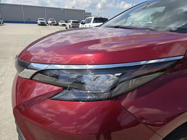 Used 2025 Ruby Flare Pearl Toyota LE image 10