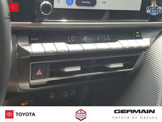 Certified Used 2025 PRECIOUS METAL Toyota  image 32