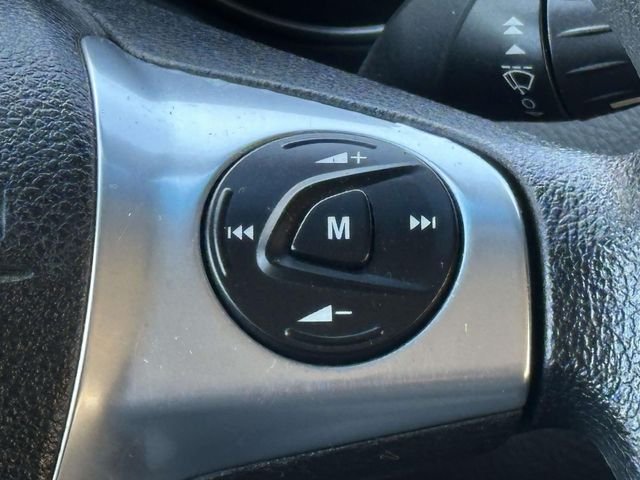 2012 Ford Focus SE - Photo 23