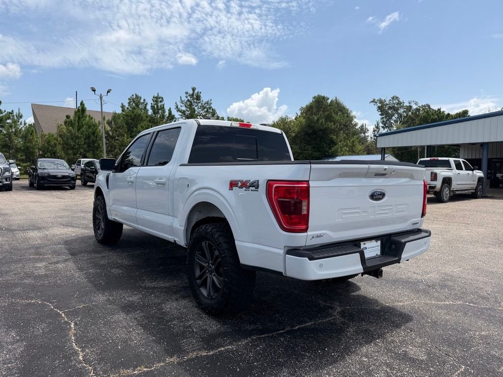 Used 2022 White Ford XLT image 21