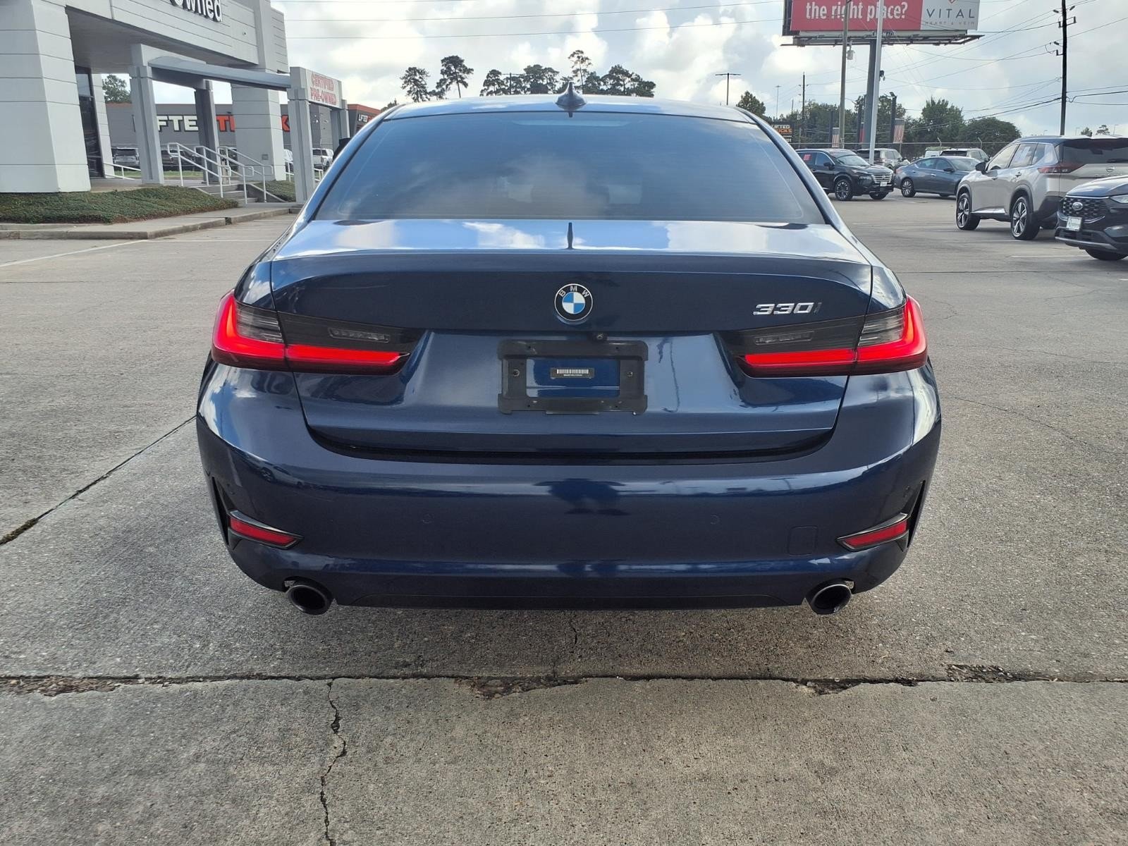 2020 BMW 3 Series photo 6 of 25