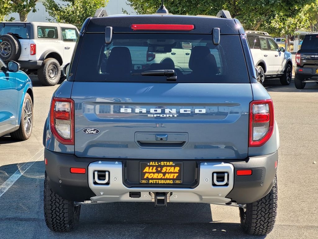 New 2026 Azure Gray Metallic Tri-Coat Ford Badlands® image 5
