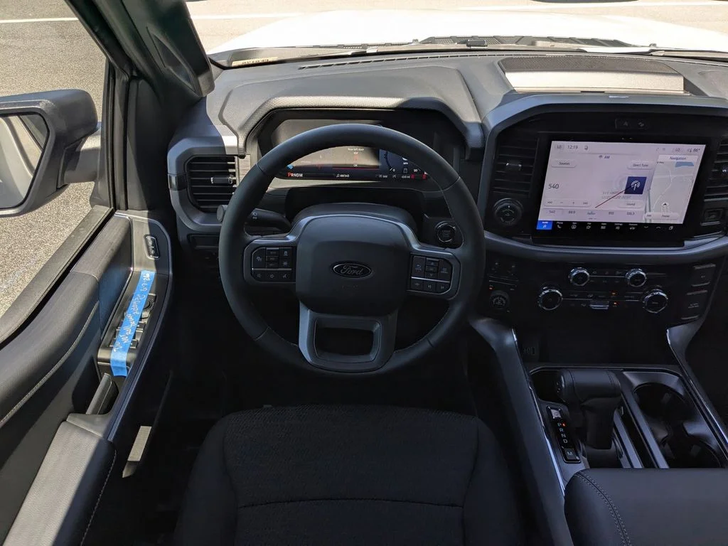 New 2026 Avalanche Ford XLT image 17