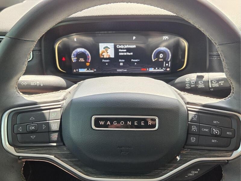 Used 2022 Diamond Black JEEP SERIES II 4X2 image 33