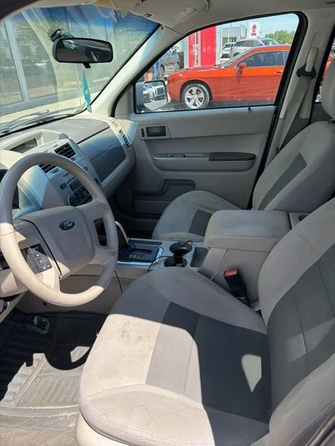 Used 2008 Gray Ford Hybrid image 14