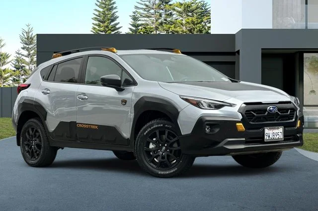Used 2025 Silver Subaru Wilderness image 2
