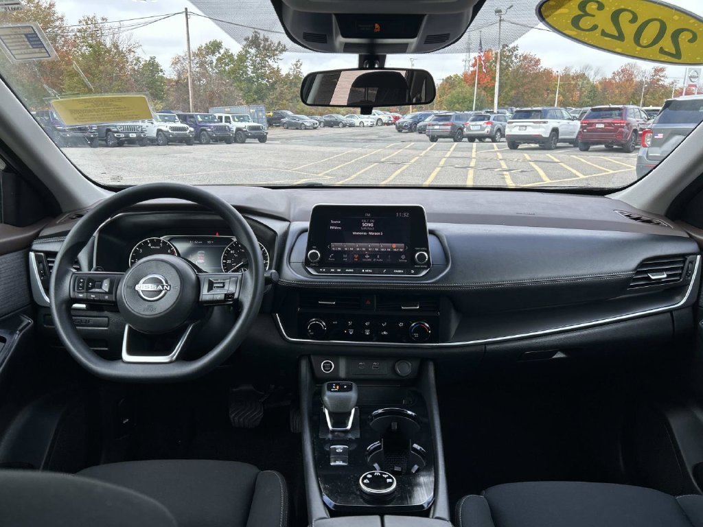Used 2023 Black Nissan S image 17