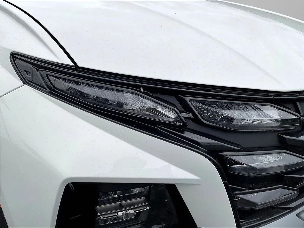 New 2026 White Hyundai SEL image 32