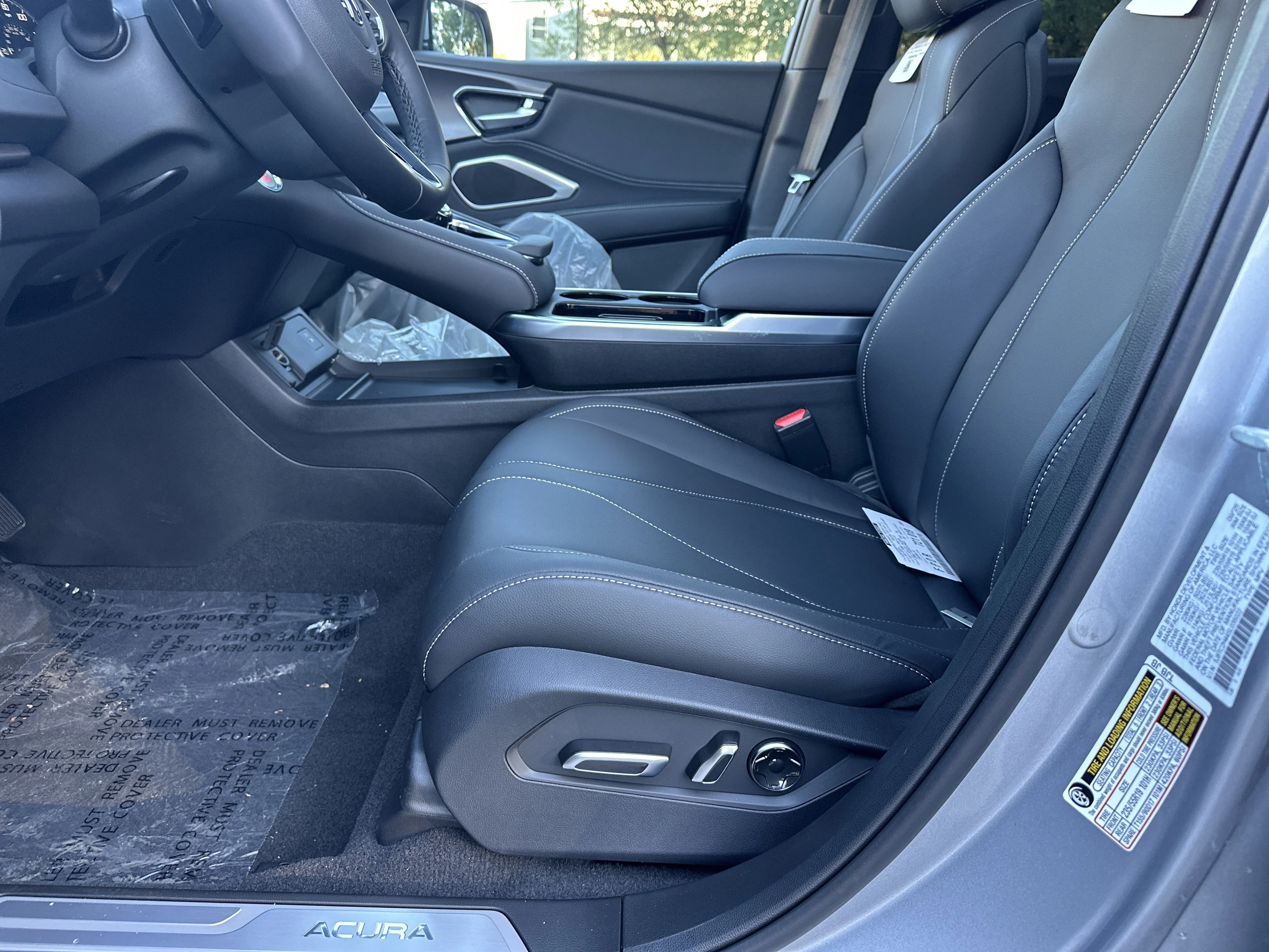 New 2025 Solar Silver Metallic Acura  image 9