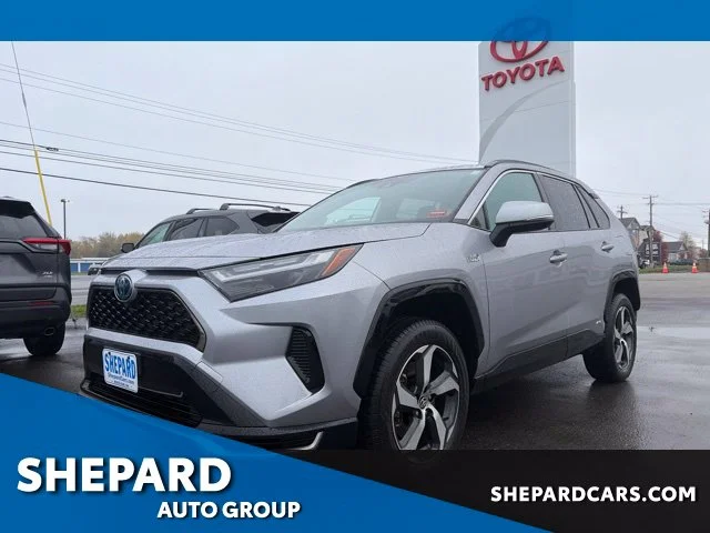 Used 2024 Silver Toyota SE image 1