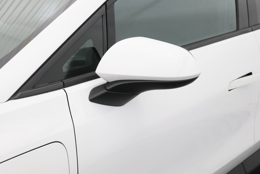 2026 Chevrolet Equinox EV 1LT - Photo 10