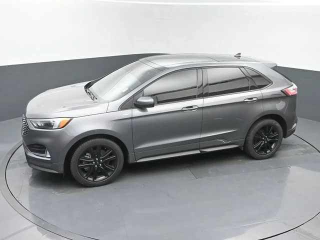 Used 2024 Gray Ford ST Line image 34