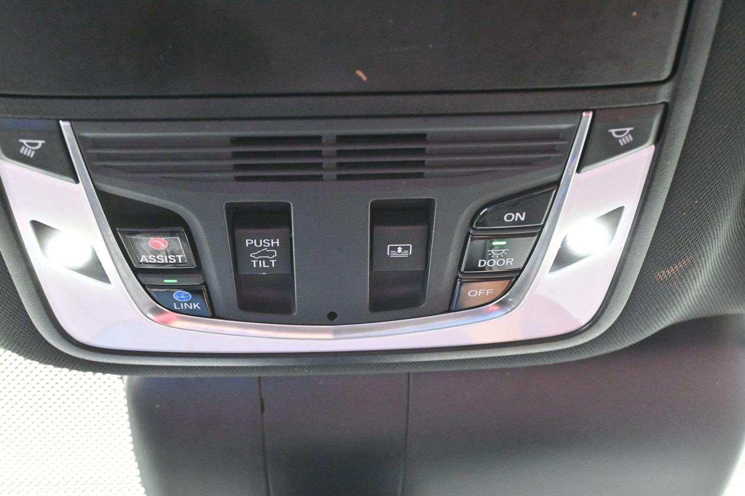 Used 2019 Modern Steel Metallic Acura SH-AWD w/A-SPEC image 30