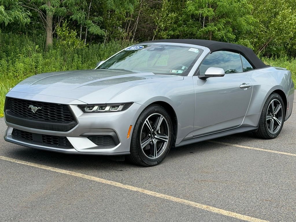 Used 2025 Silver Metallic Ford EcoBoost Premium image 28