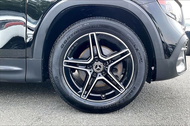 Certified Used 2023 Black Mercedes-Benz GLB 250 image 9