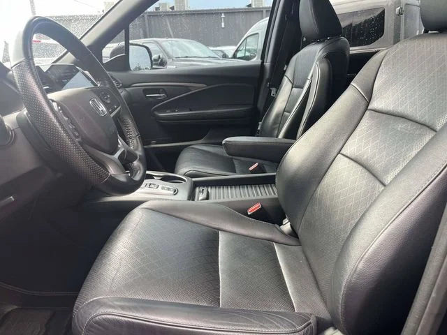 Certified Used 2019 Black Honda EX-L image 19