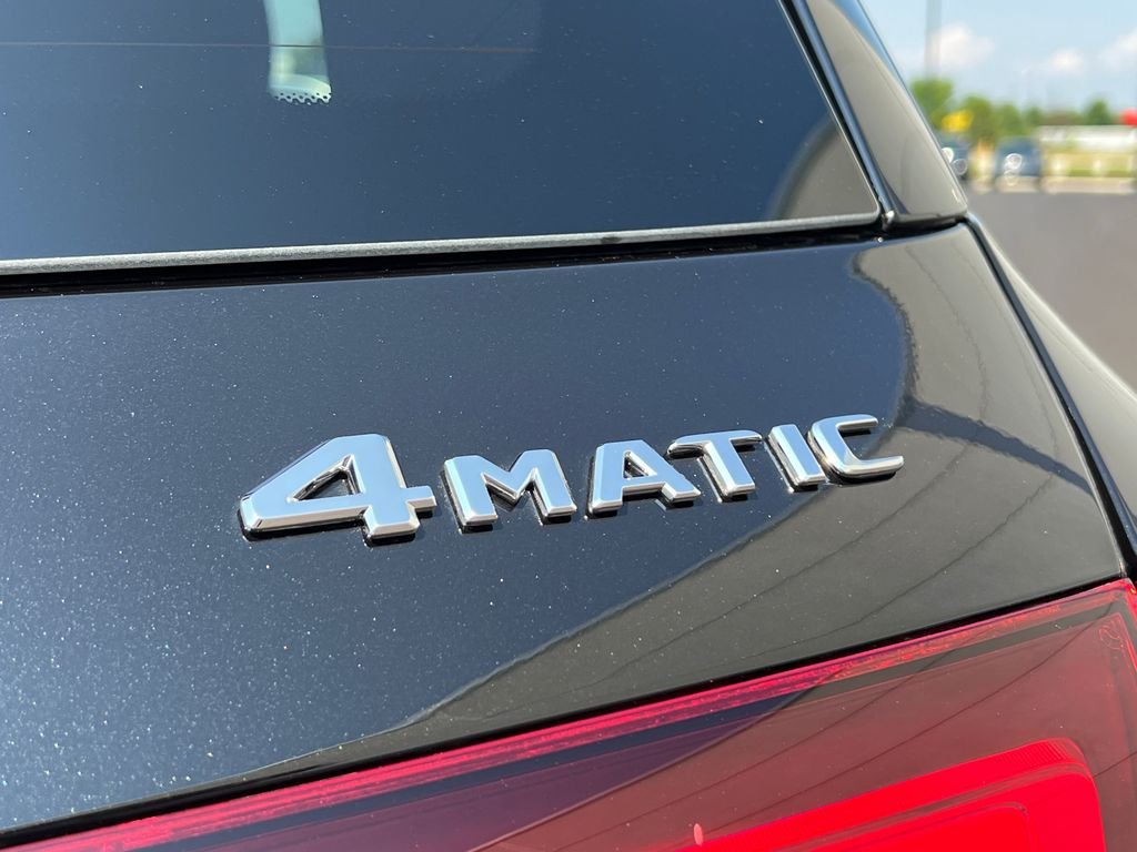 New 2026 Obsidian Black Metallic Mercedes-Benz GLE 350 image 27