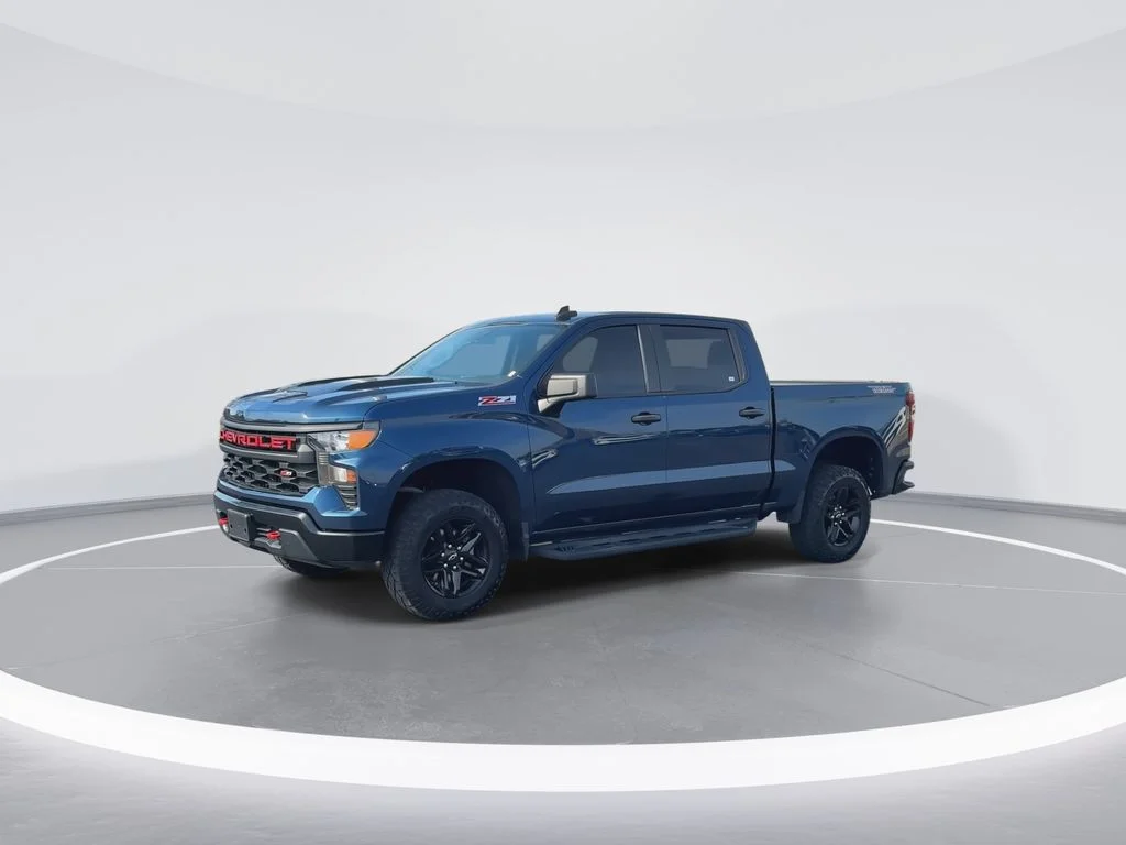 Used 2023 Blue Chevrolet Custom Trail Boss image 4