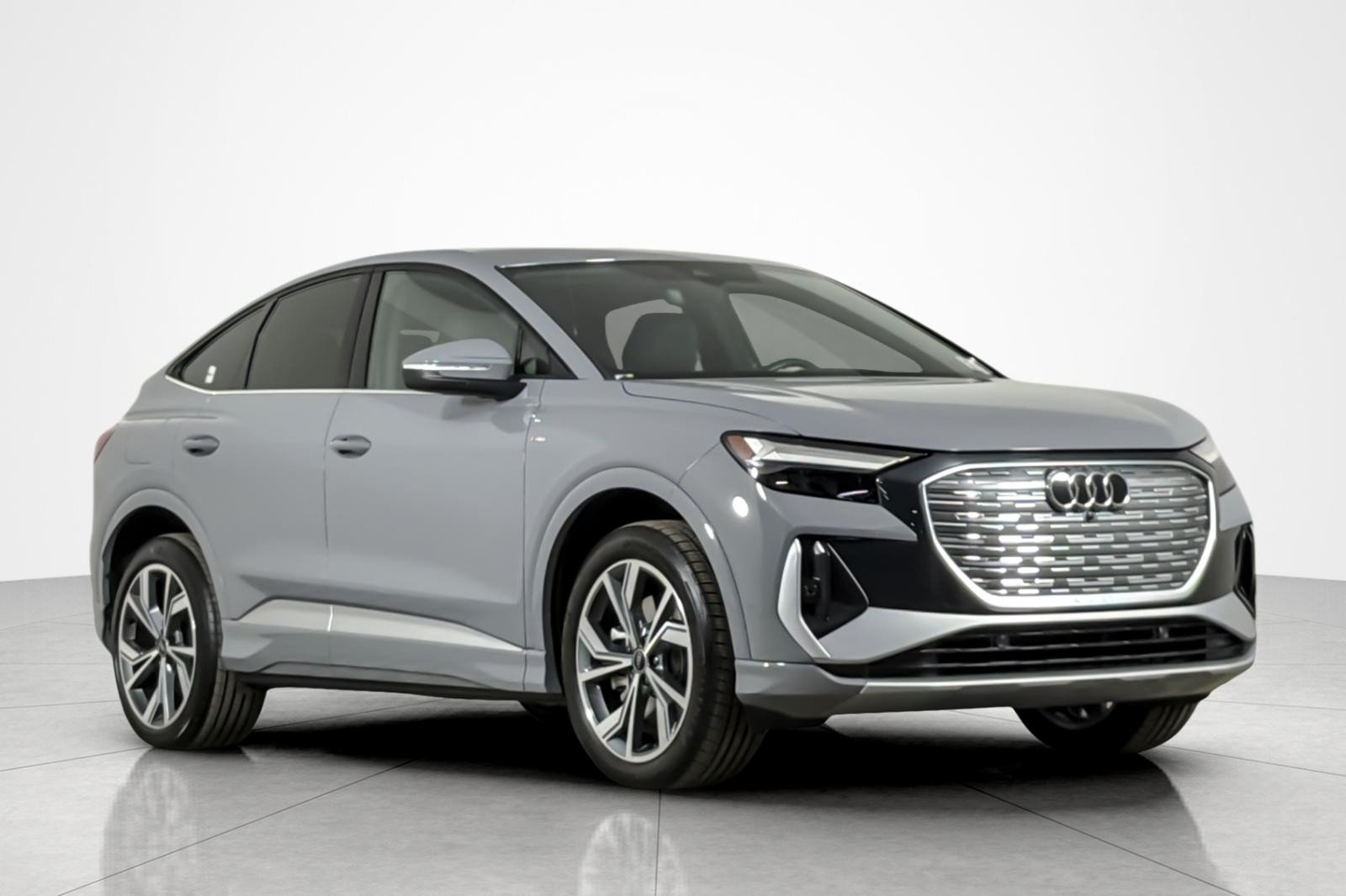 Used 2023 Pebble Gray Audi Premium 50 quattro image 7