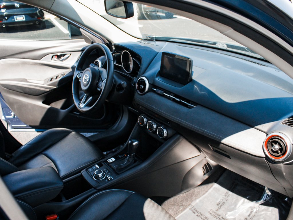 Used 2019 Eternal Blue Mica Mazda Grand Touring image 28