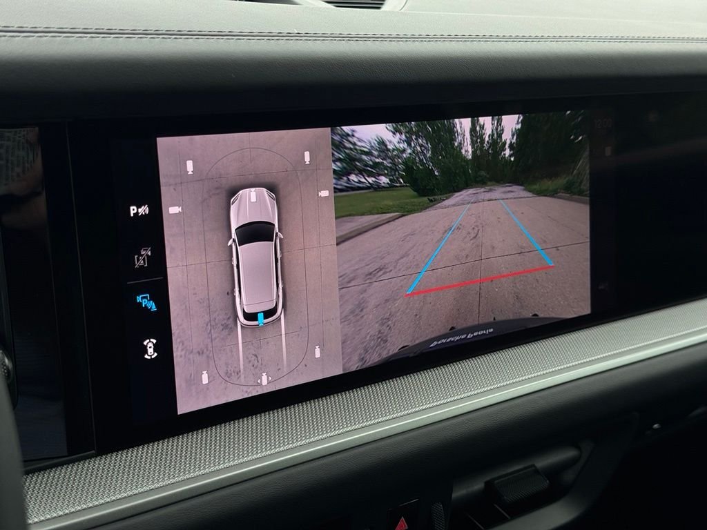 2026 Porsche Cayenne E-Hybrid - Photo 28