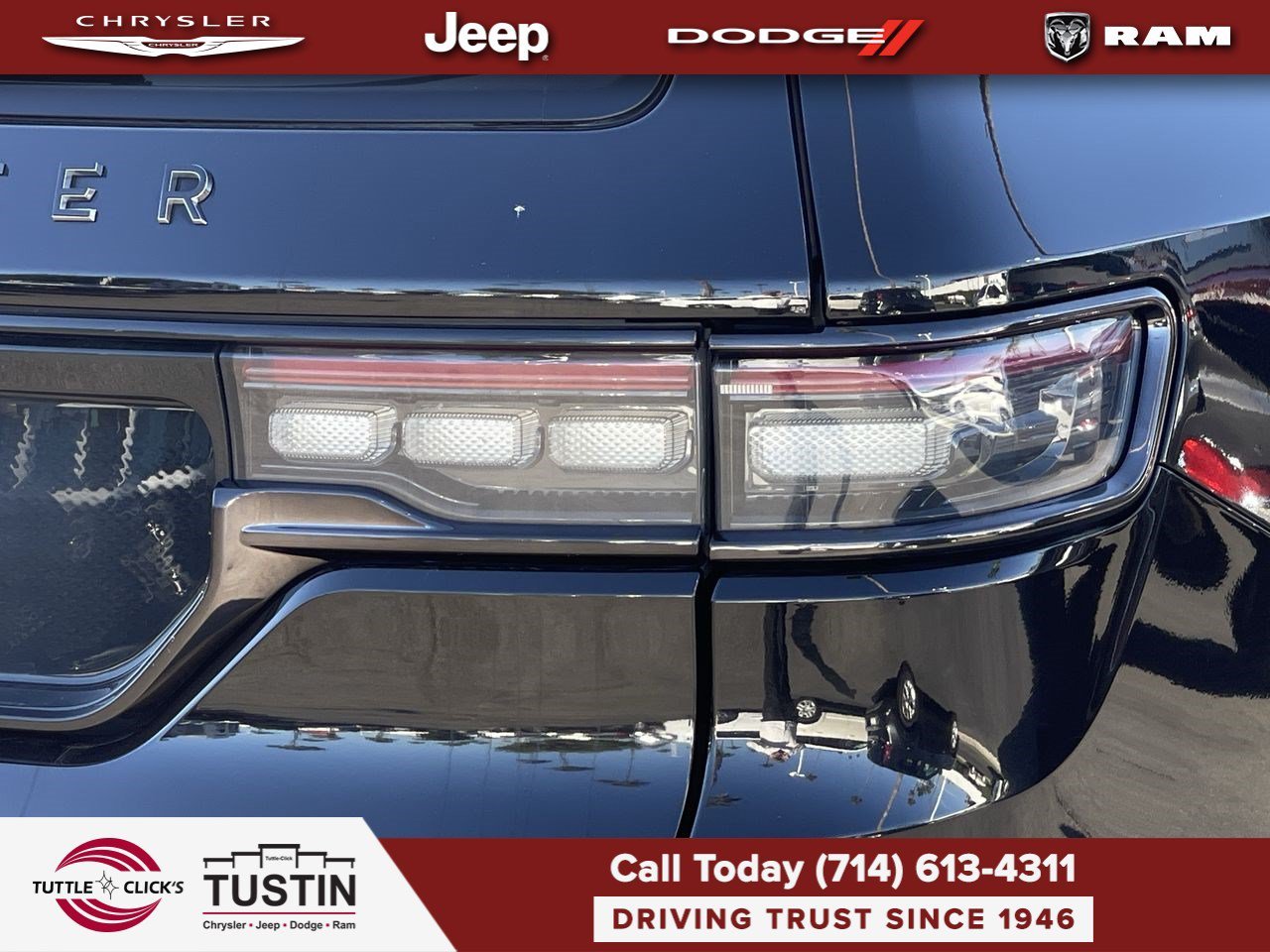 Used 2024 Diamond Black Crystal Pearlcoat Jeep Series II image 18