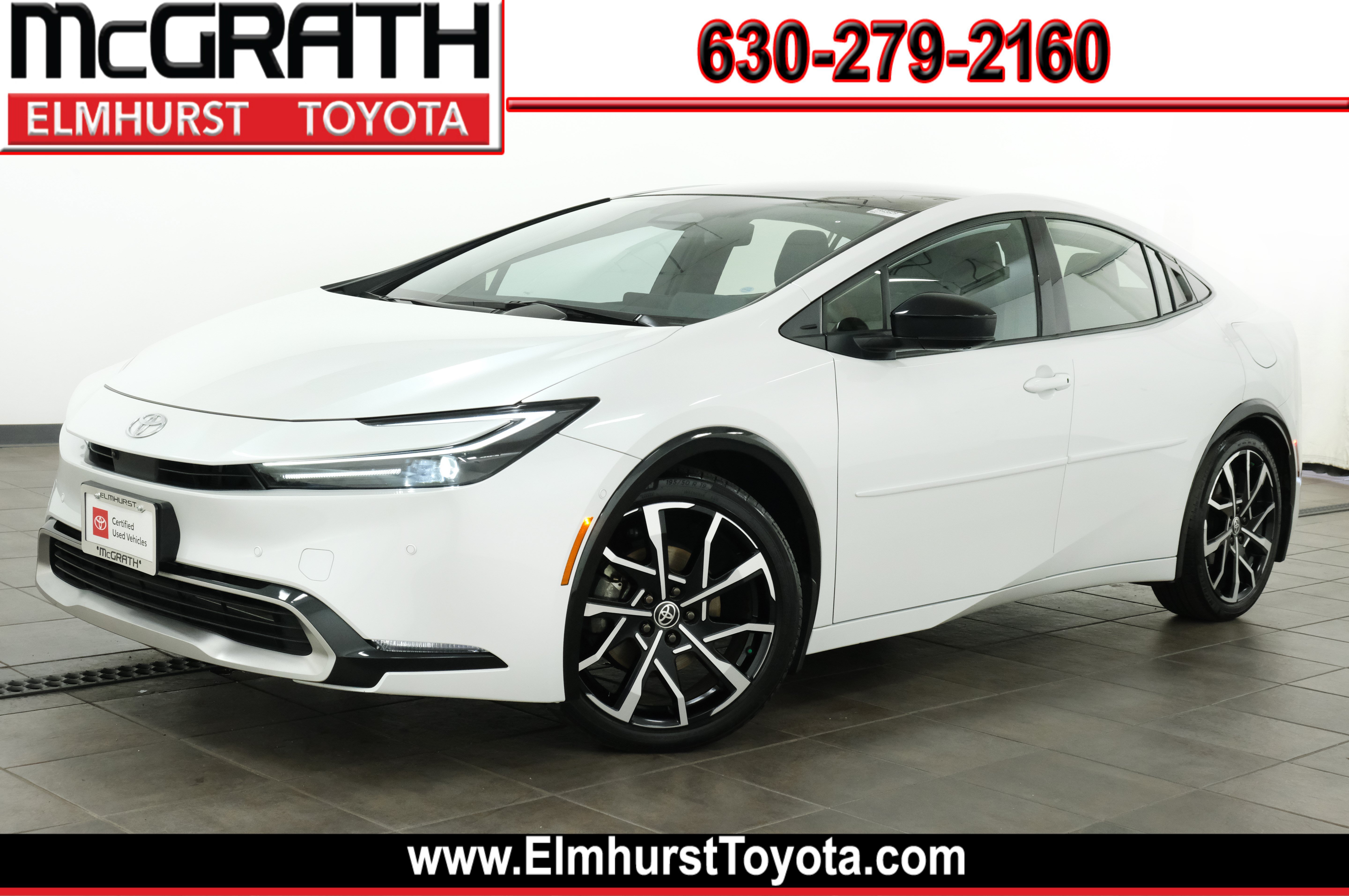 Certified Used 2025 Wind Chill Pearl Toyota XSE Premium image 1