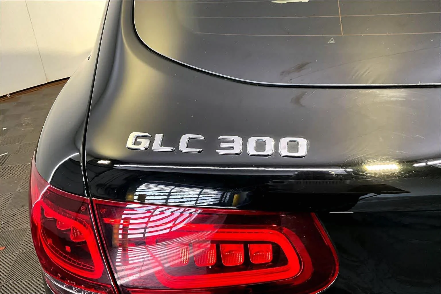 Certified Used 2022 Black Mercedes-Benz GLC 300 image 33