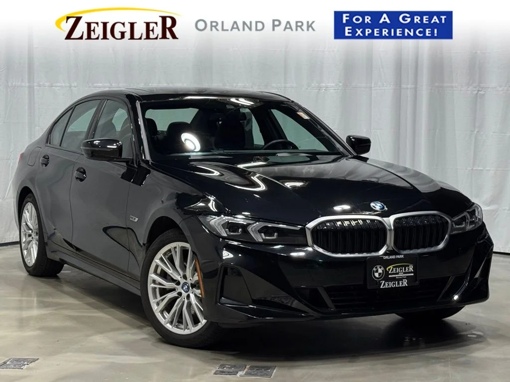 2023 BMW 3 Series 330e
