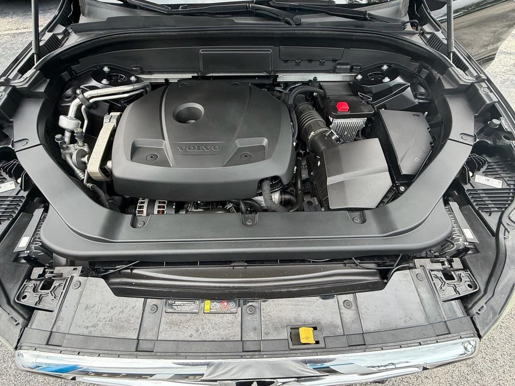 Used 2020 Black Volvo T6 Inscription image 22